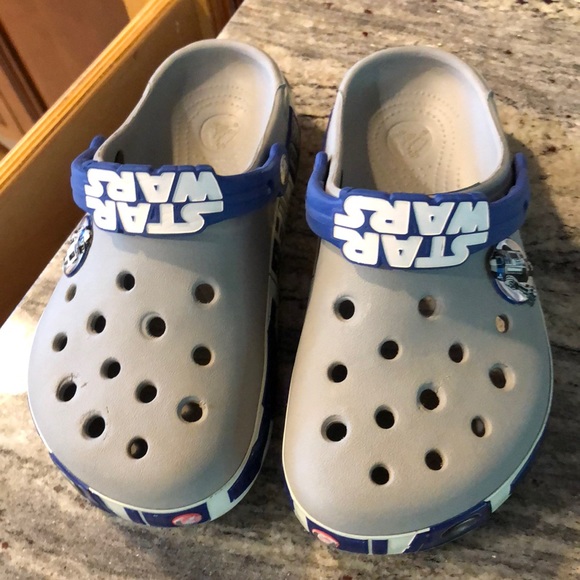 crocs size 3 big kid